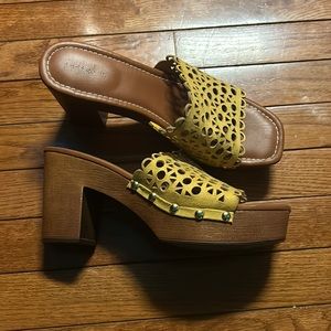 Yellow and brown wedges